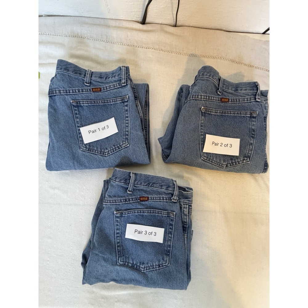 Rustler Jeans Lot of 3 Mens 38x32 Relaxed Fit Straight Leg Medium Wash Denim